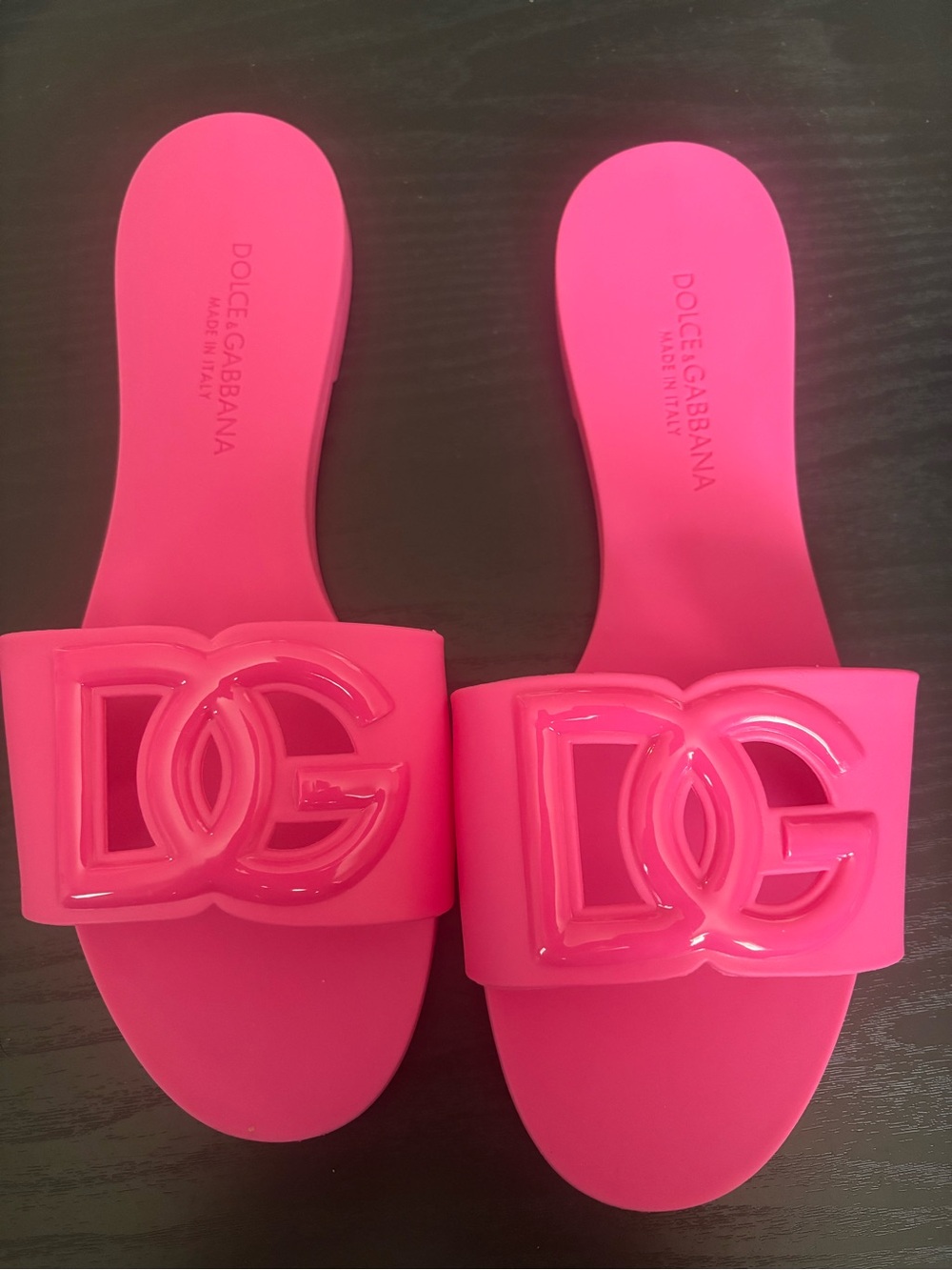Dolce & Gabbana Women’s Hot Pink Logo Slide Sandals